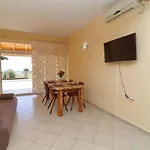Michele-one Bedroom With Terrace Smokva Orebic