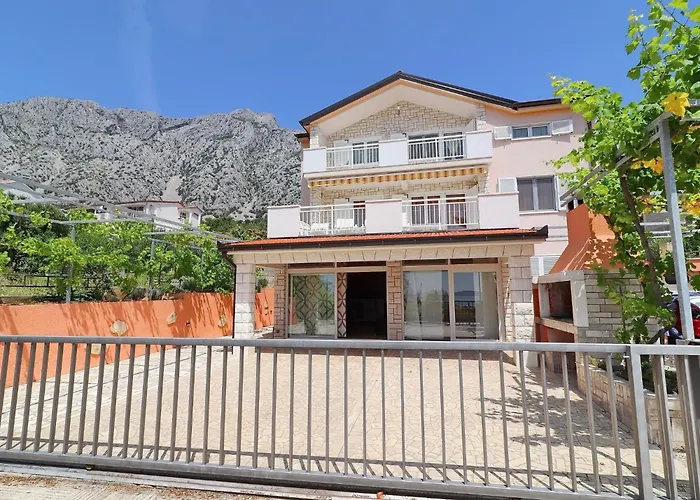 Michele-one Bedroom With Terrace Smokva *