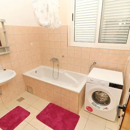 Michele-one Bedroom With Terrace Smokva * オレビック